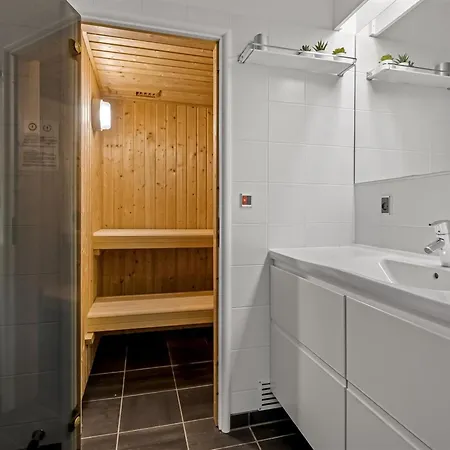 Svane - 70m From The Sea By Interhome *